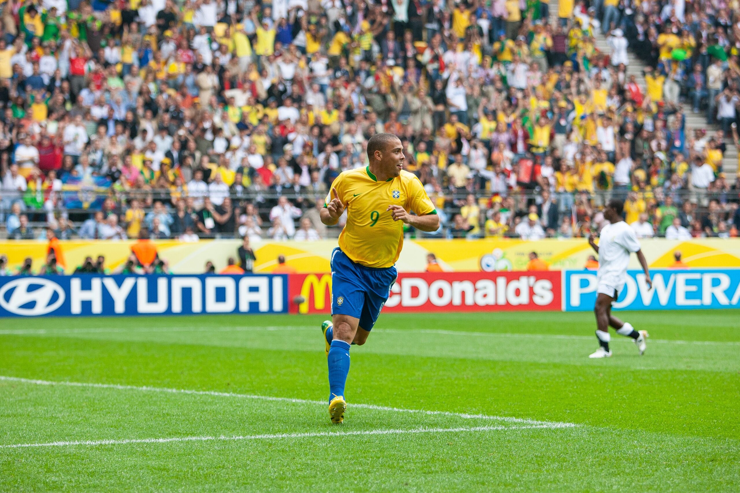 Seleção brasileira é a que mais disputou oitavas de final na história das Copas; veja ranking