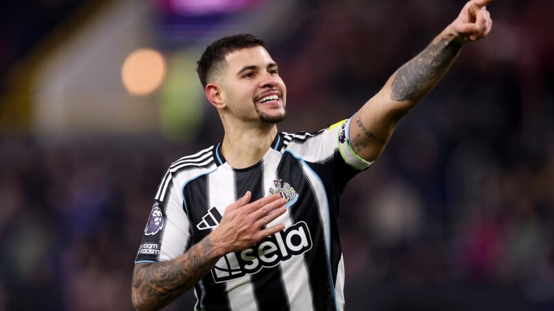 Insatisfeito, Bruno Guimarães indica saída e Newcastle estipula valor para vender ao Arsenal