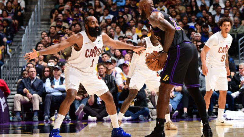 James Harden comenta sobre a possibilidade de jogar com LeBron nos Cavs: “Esse é o objetivo”