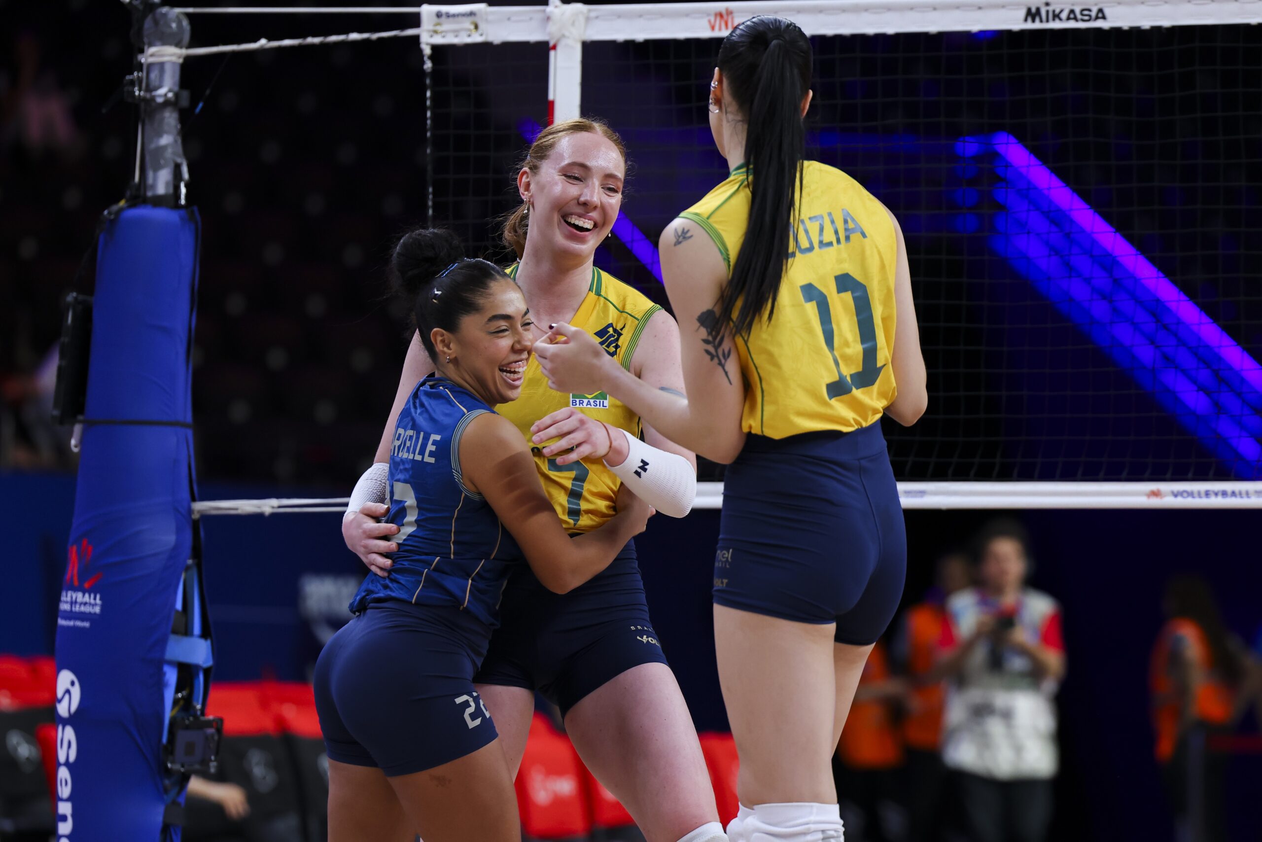 Jovens assumem protagonismo com desfalques da seleção na VNL, e Zé Roberto elogia nova geração