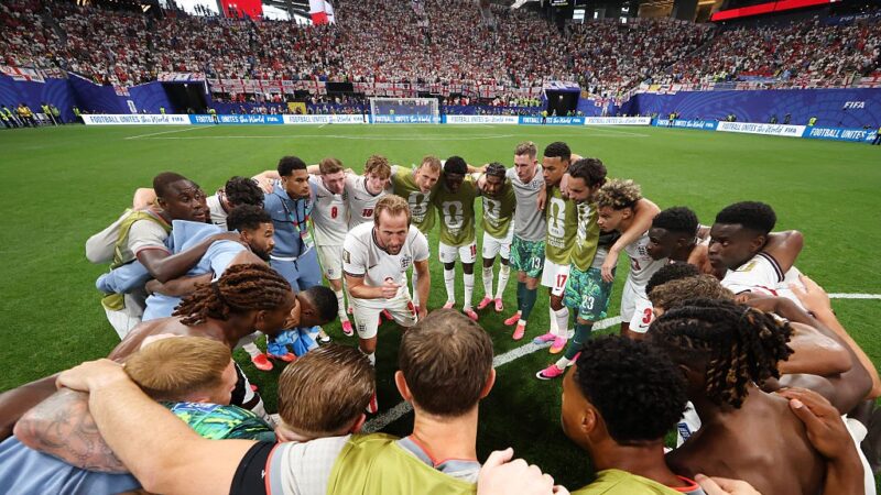 Inglaterra acerta premiação milionária para jogadores se ganhar a Copa, revela jornal