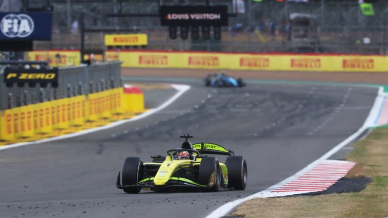 Rafa Câmara larga mal e é 5º na corrida principal da F2 em Silverstone