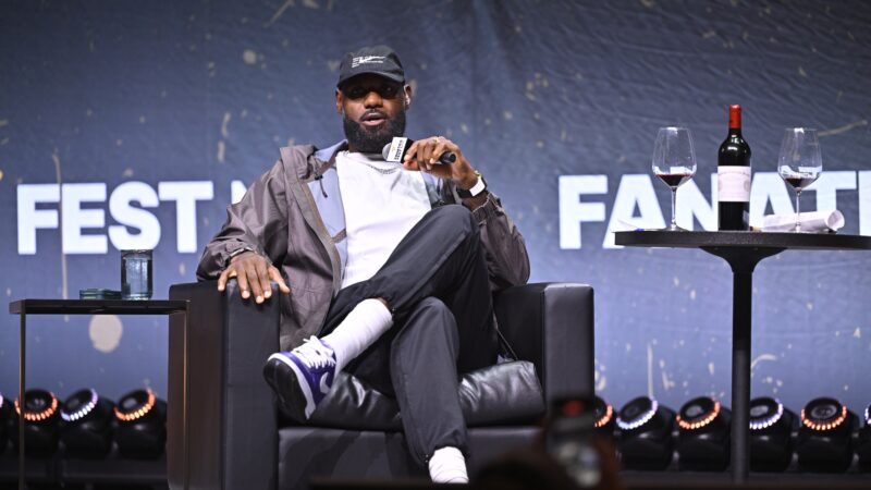 LeBron teria ficado irritado com pressão de comissário da NBA sobre anúncio do novo clube