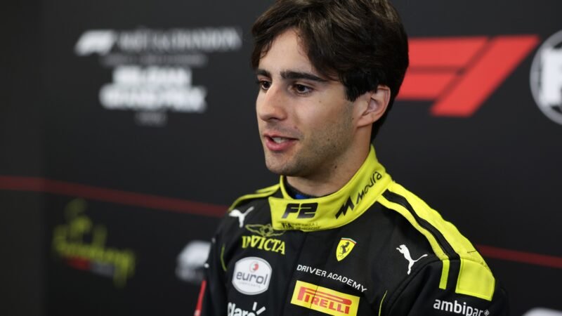 Rafael Câmara segue no páreo para ter vaga de titular na Haas em 2027