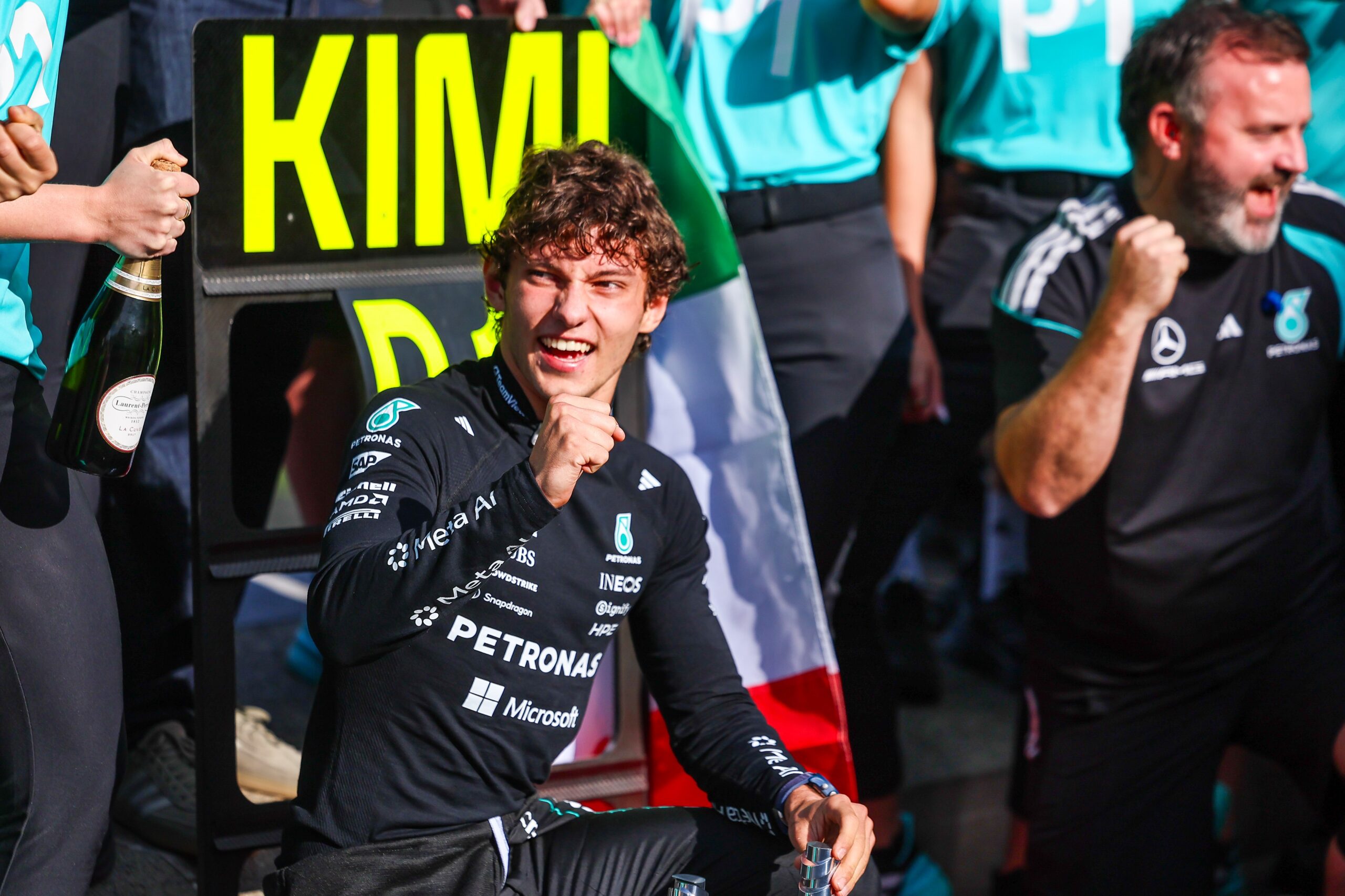 Toto Wolff sobre vitórias de Antonelli: “Mentalidade faz talento brilhar tão cedo na F1”