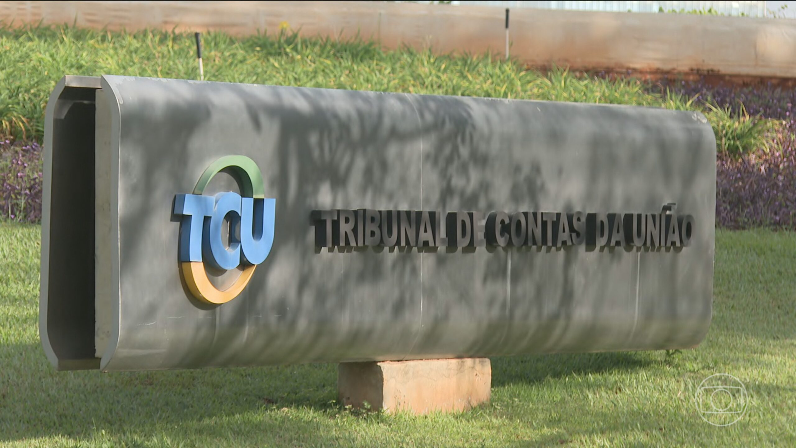 Penduricalhos: TCU libera pagamento de gratificação fora do teto a servidores do próprio tribunal e do Legislativo
