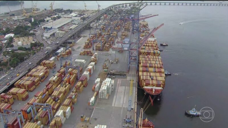 Balança comercial tem superávit de US$ 9,8 bilhões em junho, aumento de 66% em relação ao ano passado