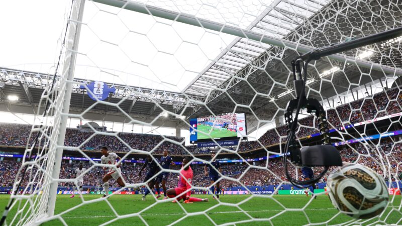 Jogo entre Inglaterra e França é o quinto com maior número de gols da história das Copas
