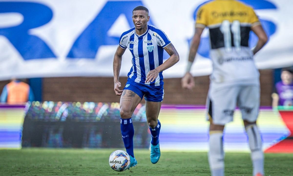 Avaí anuncia a contratação do zagueiro Pedrão, ex-Cruzeiro