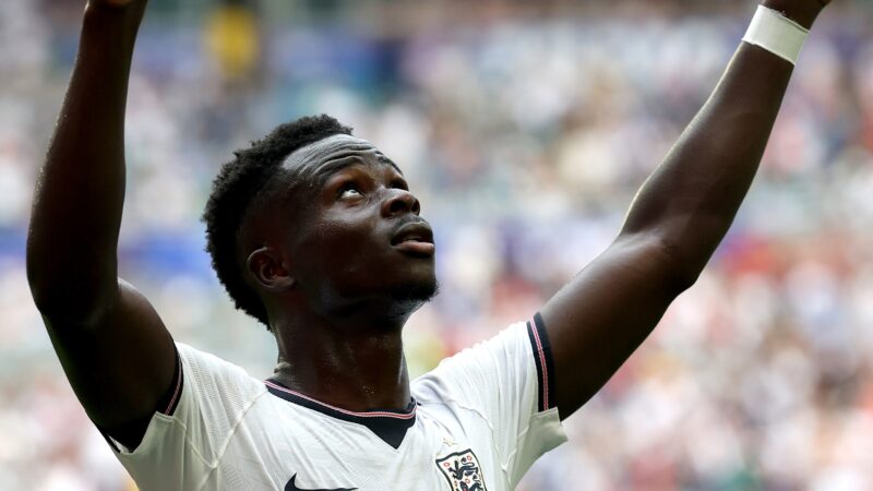 Saka, da Inglaterra, é o Craque do Cartola no dia #34 de Copa do Mundo da FIFA™