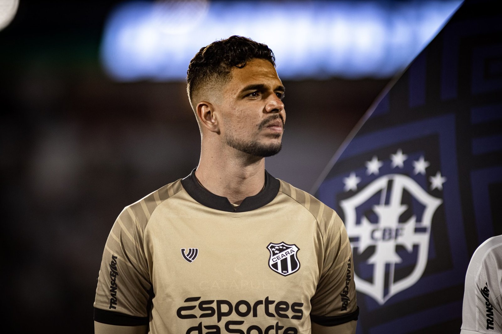 Avaí anuncia a contratação do goleiro Bruno Ferreira, ex-Ceará