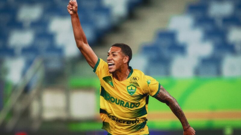 Atuações do Cuiabá: Aiyran, de 17 anos, entra e decide o jogo; dê suas notas