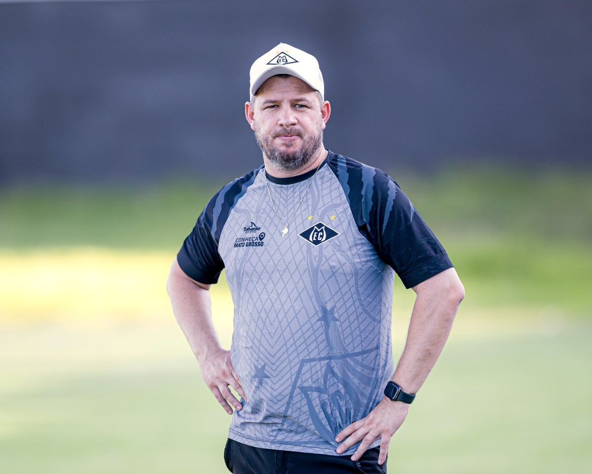 Técnico Lucas Isotton não seguirá no Mixto; relembre trajetória de duas temporadas