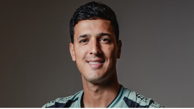 Athletic anuncia saída do goleiro Jhonatan para clube de Portugal