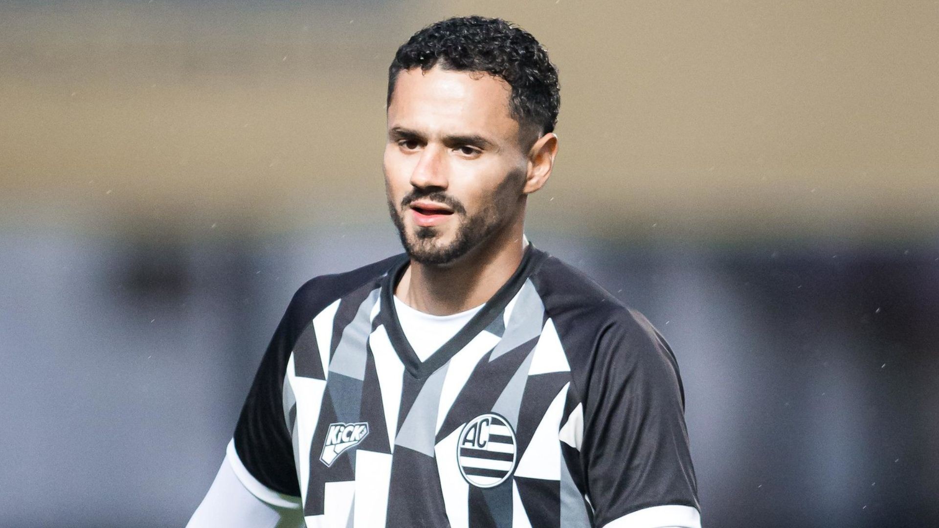 Você sabia? Atacante que brilhou na Série B jogou Eliminatórias por Cabo Verde, mas ficou fora da Copa