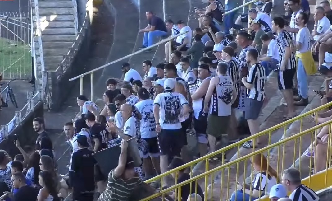 Comercial registra maior público do ano, e técnico celebra resposta do torcedor: “Positiva”