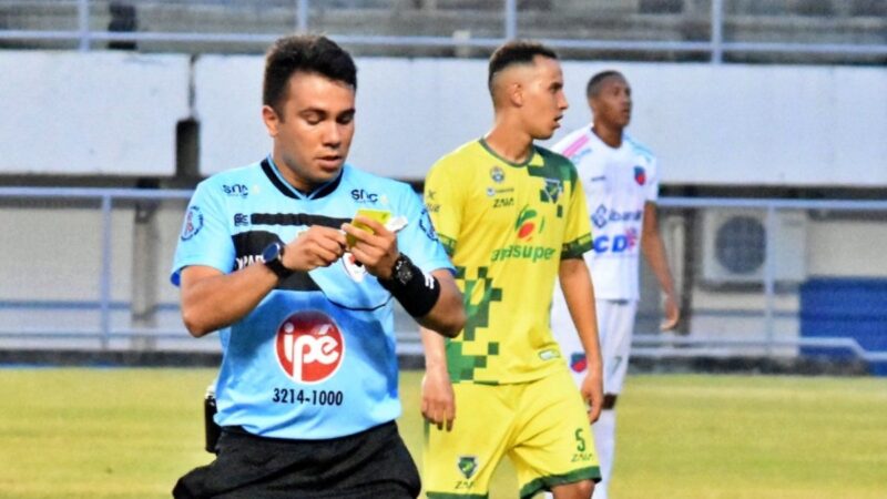 Julian Negreiros apita decisão do Acreano Sub-20 entre Santa Cruz-AC  e Independência