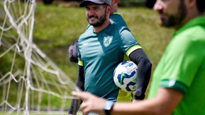 Ex-Atlético-MG e América-MG, técnico é anunciado pelo Pantanal para time feminino