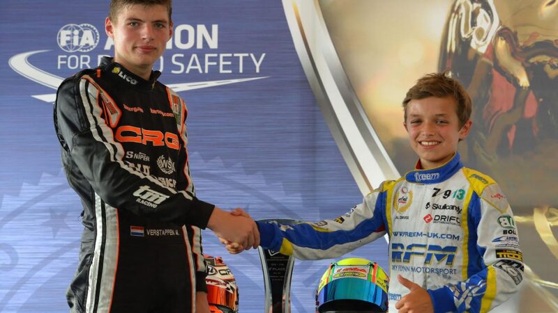 Especialista na chuva, Verstappen relembra aulas aos 4 anos: “Quase atropelava meu pai”