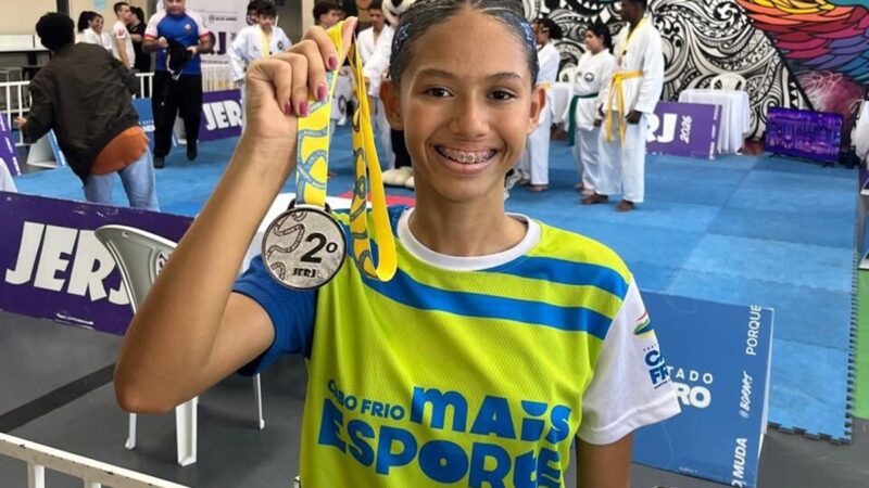 Aluna de Cabo Frio conquista medalha de prata nos Jogos Escolares do Rio