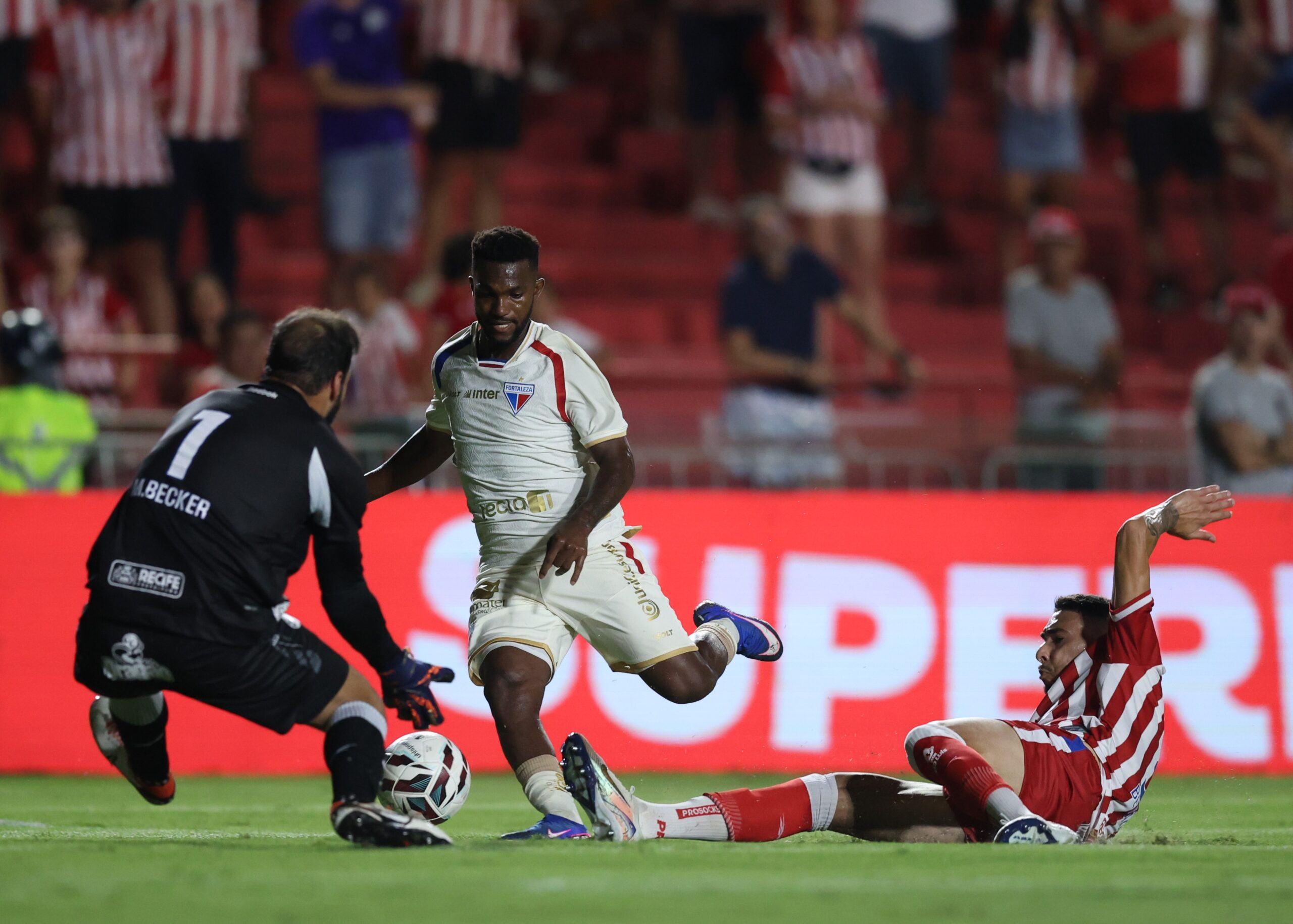 Fortaleza conta com retorno de Vitinho contra o Atlético-GO