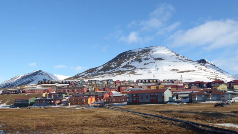 Noruega tem cidade conhecida por ‘proibir a morte’; entenda curiosidade sobre rival do Brasil nas oitavas