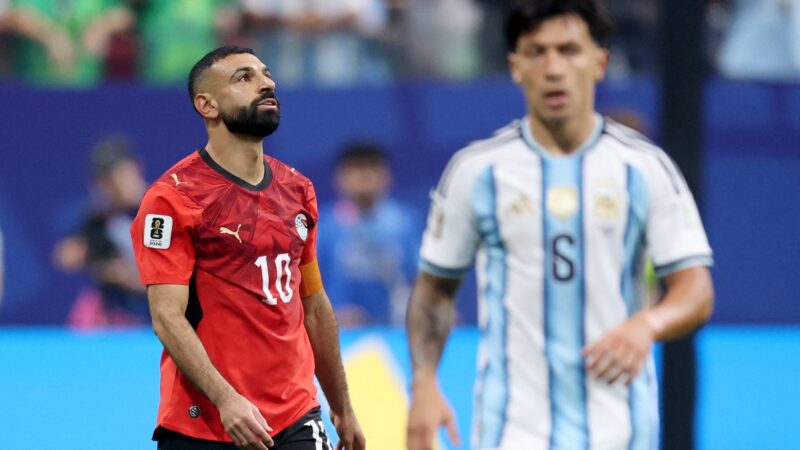 Salah evita polêmicas com arbitragem após eliminação: “Prefiro não comentar. Todos viram”