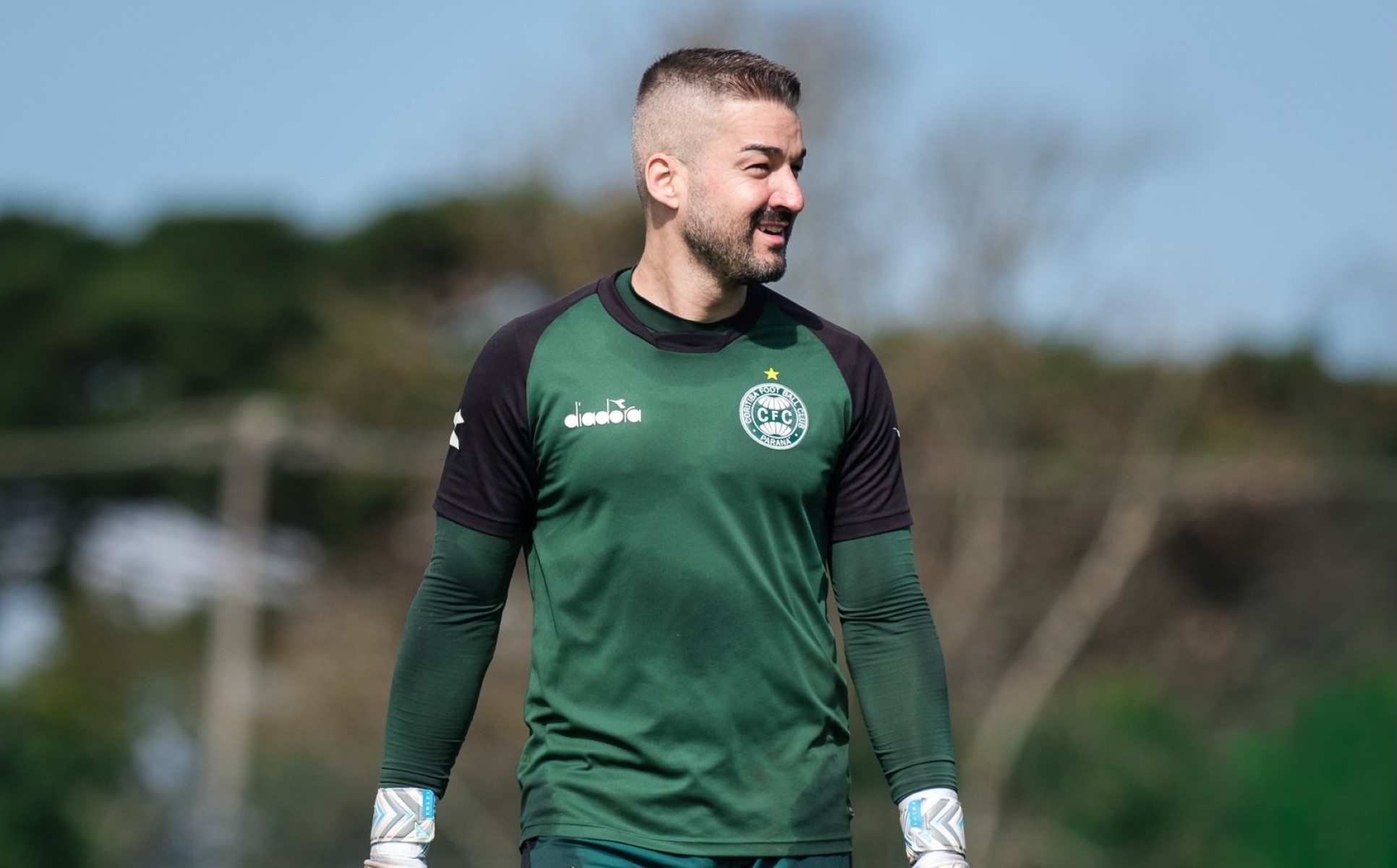 Coritiba anuncia a saída do goleiro Gabriel Leite: “Honrou nossas cores”