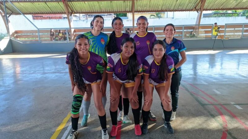 Real Sociedade e Assermurb goleiam na abertura do Acreano de Futsal Feminino Sub-20
