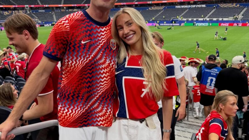 Esposa de Sorloth expõe mensagens de ódio recebidas após eliminação da Noruega na Copa