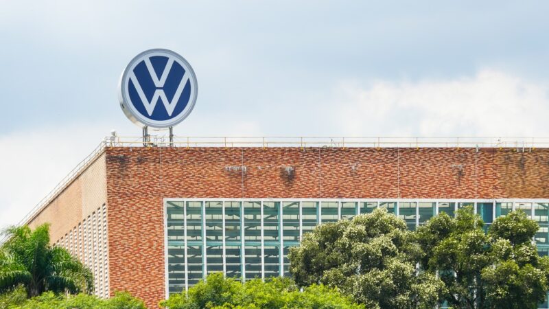 Trabalhadores barram plano de reestruturação da Volkswagen, diz agência