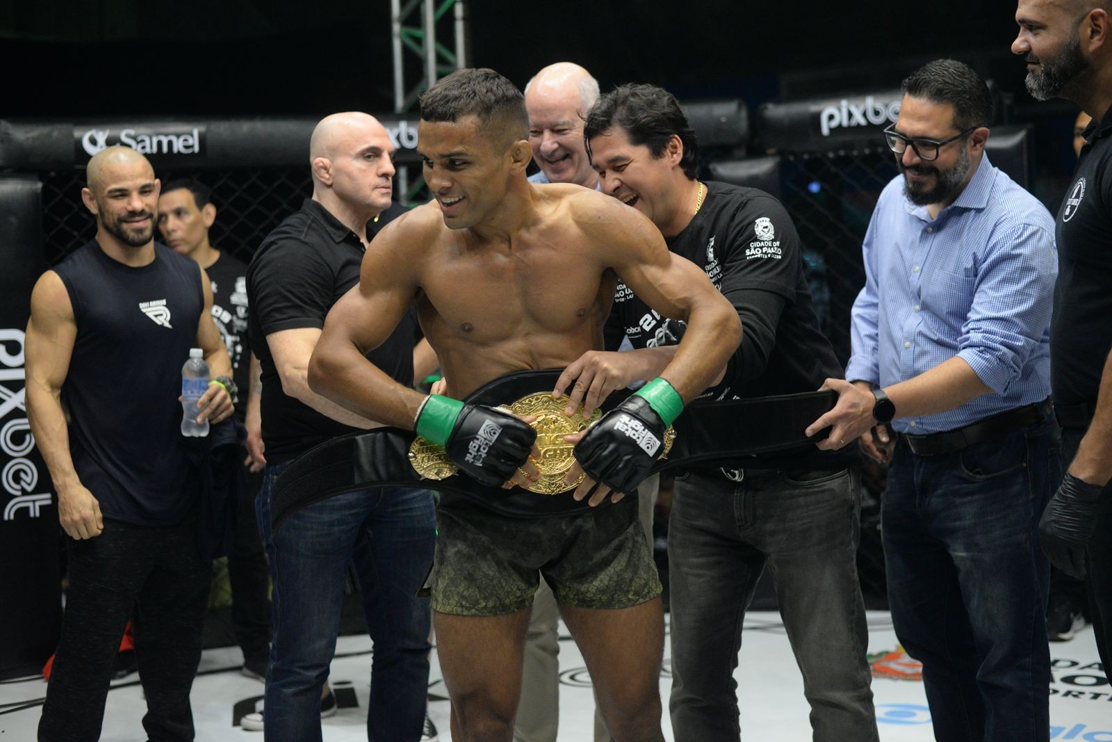 Tiago Pereira afirma ser lutador mais bem pago do Jungle Fight: “Pode colocar vários zeros aí”