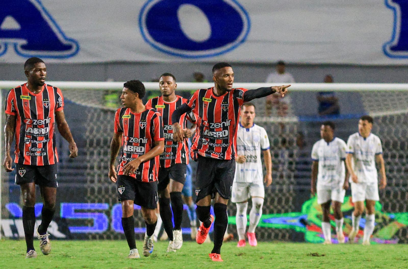 De olho nas oitavas de final da Série D, ASA anuncia zagueiro revelado pelo Botafogo