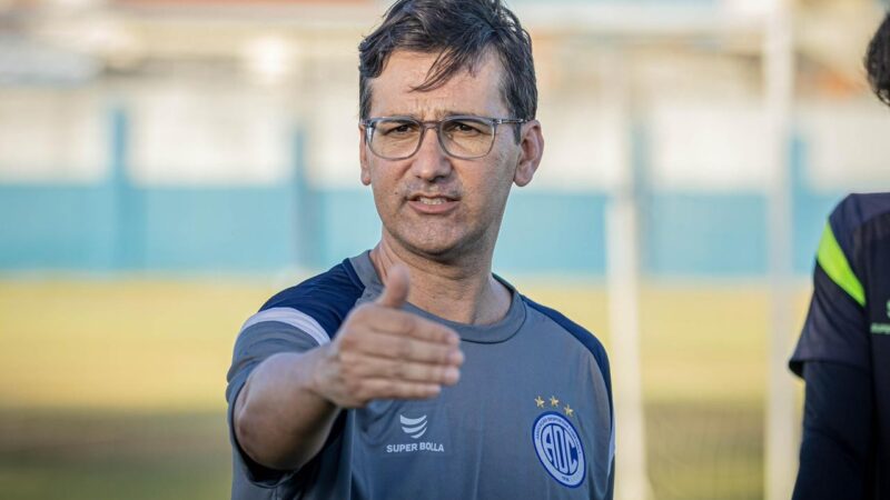 Análise: Confiança vai para o ‘tudo ou nada’ ao promover Ricardo Resende no fim da Série C