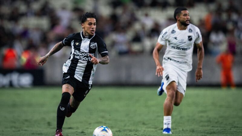 Ceará acerta rescisão de contrato com atacante Matheusinho