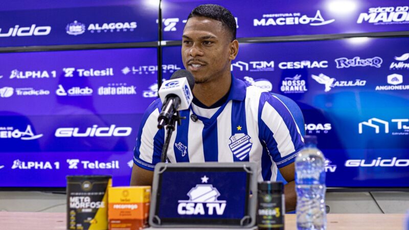 Lembra dele? Ex-Flamengo, Lucas Silva faz dois gols e ajuda o CSA a se classificar para oitavas da Série D