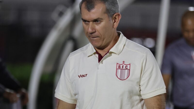 Tencati cobra regularidade do Botafogo-SP na Série B: “Nossa dívida é com o resultado”