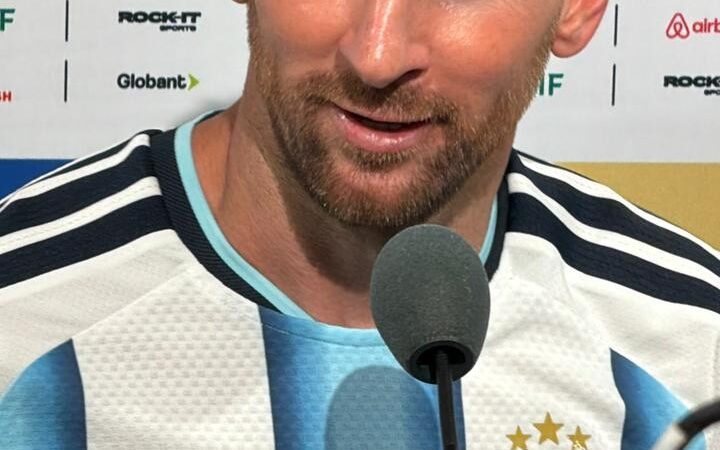 Messi cita empenho e impressiona com galo na cabeça após classificação: “Competir até o final”