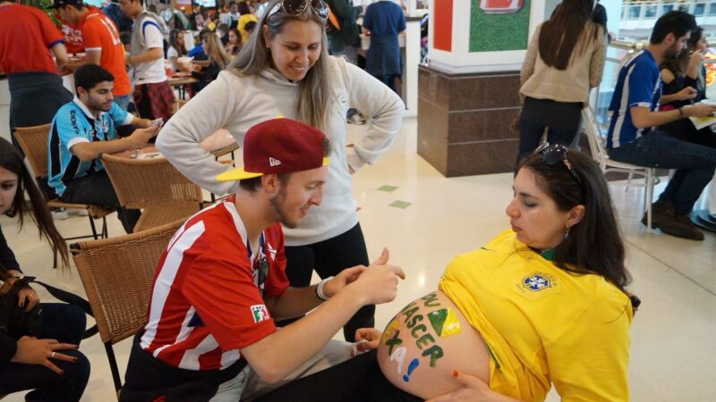 Conheça a história da “grávida do hexa”, meme que viraliza desde a Copa do Mundo de 2014