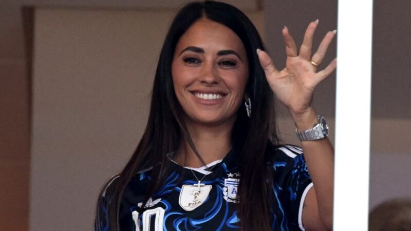 Mulher de Messi, Antonela Roccuzzo marca presença em Argentina x Suíça; veja fotos