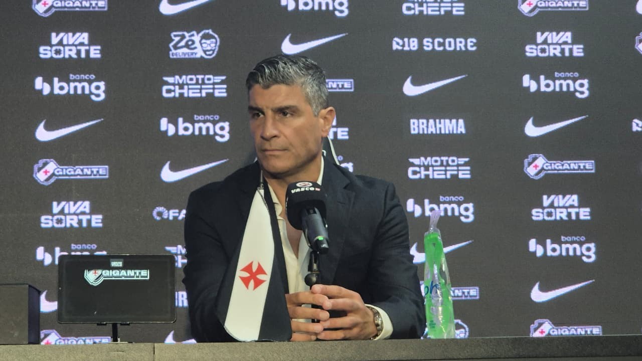 Pedro Manuel é apresentado como novo técnico do Vasco