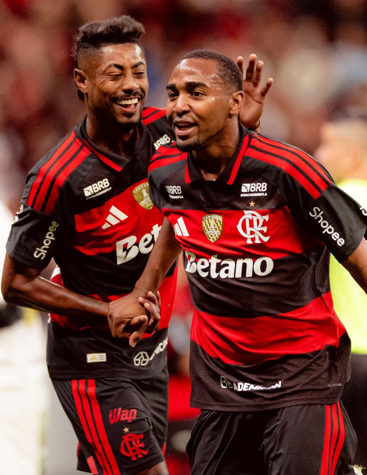 Jornal espanhol destaca sequência de Lorran: “Flamengo reencontra joia perdida”