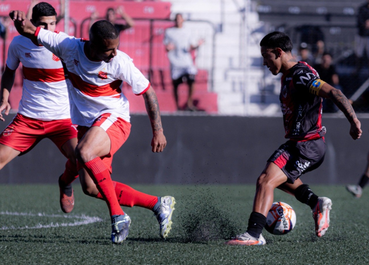 Leiria celebra vaga do IAC e projeta semifinal da Bezinha: “Jogos mais importantes da nossa temporada”