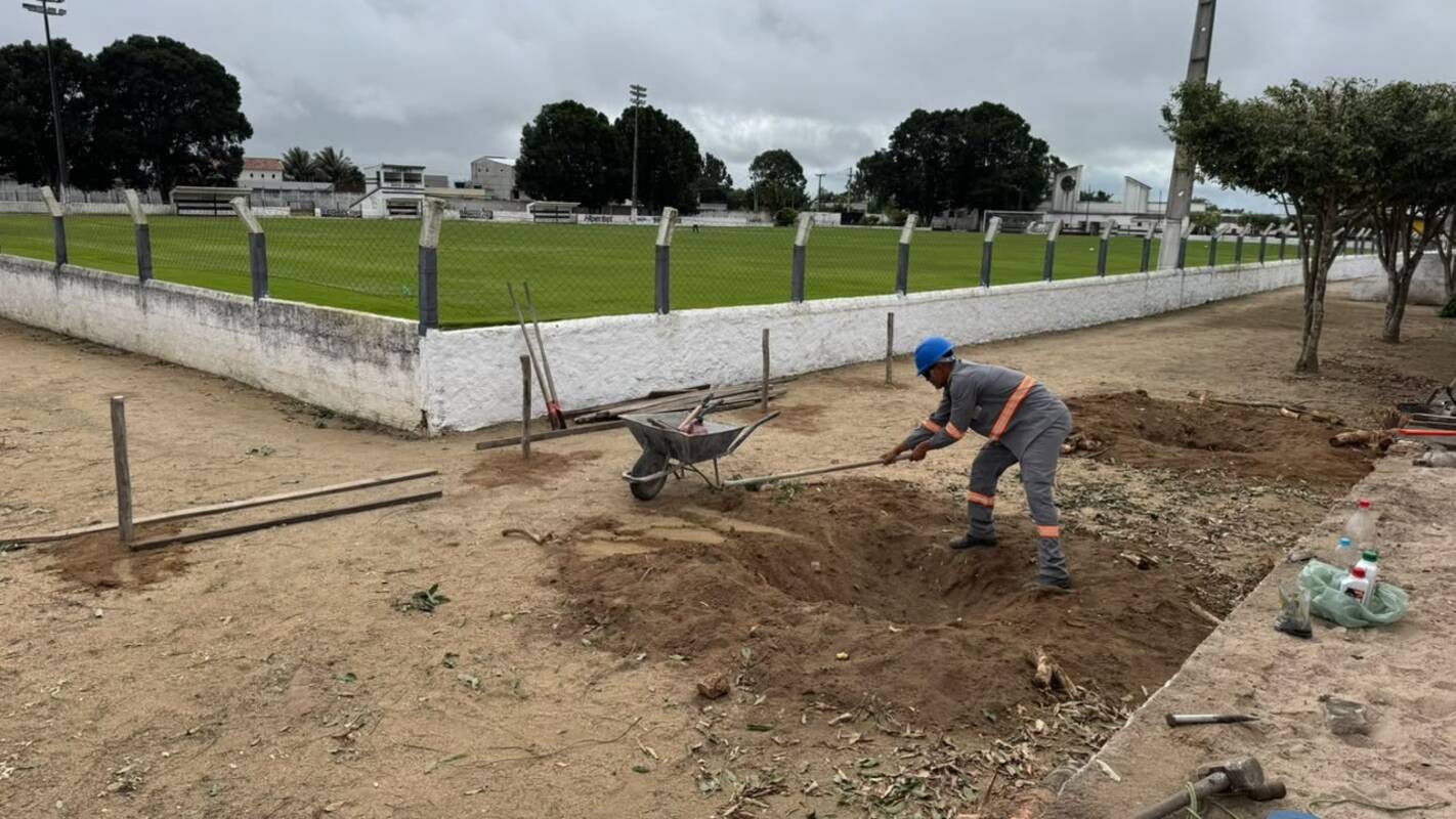 Estádio em Lajedo passa por reforma para receber jogos do Campeonato Pernambucano