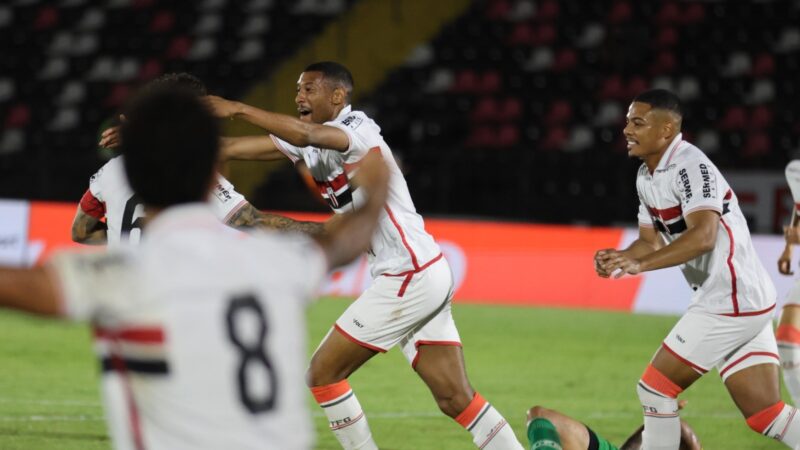 Vilar comemora gol e destaca eficiência do Botafogo-SP em vitória sobre Juventude