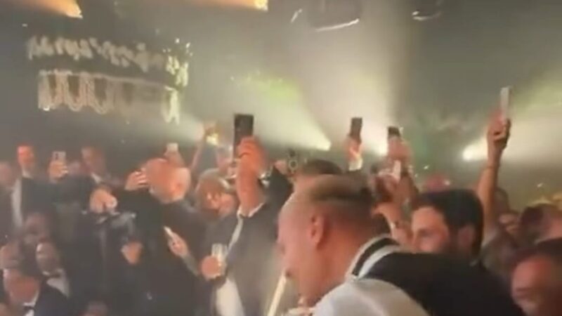 Haaland comanda remada viking em festa de casamento do goleiro Donnarumma; veja o vídeo