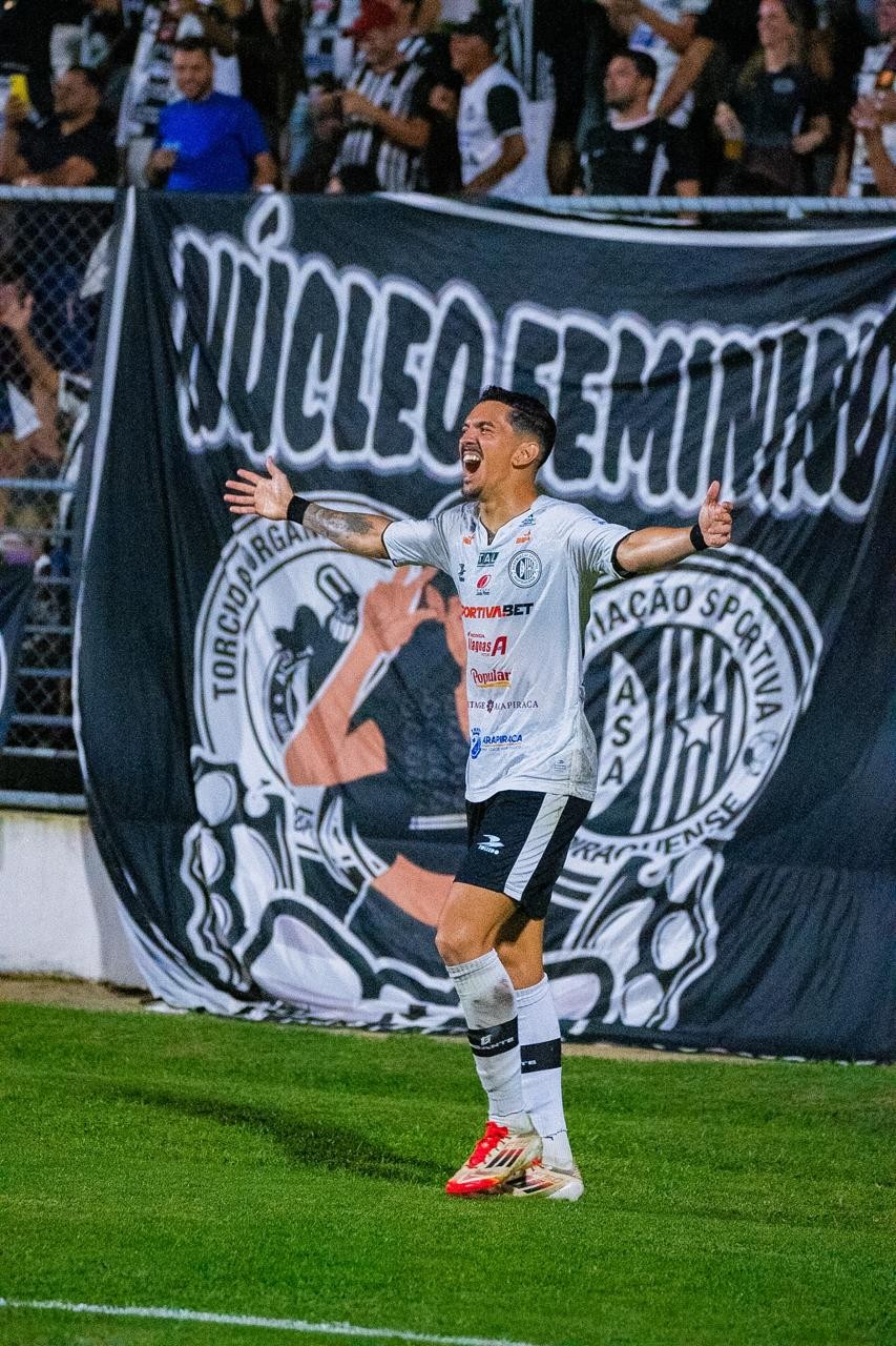 Autor de quatro assistências, Paulinho vira protagonista na vitória do ASA e ganha “bicho”