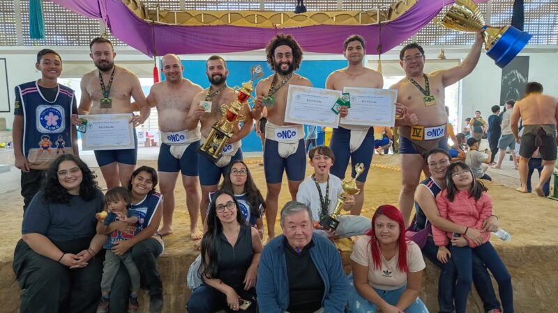 Nova Central conquista o vice-campeonato brasileiro de sumô