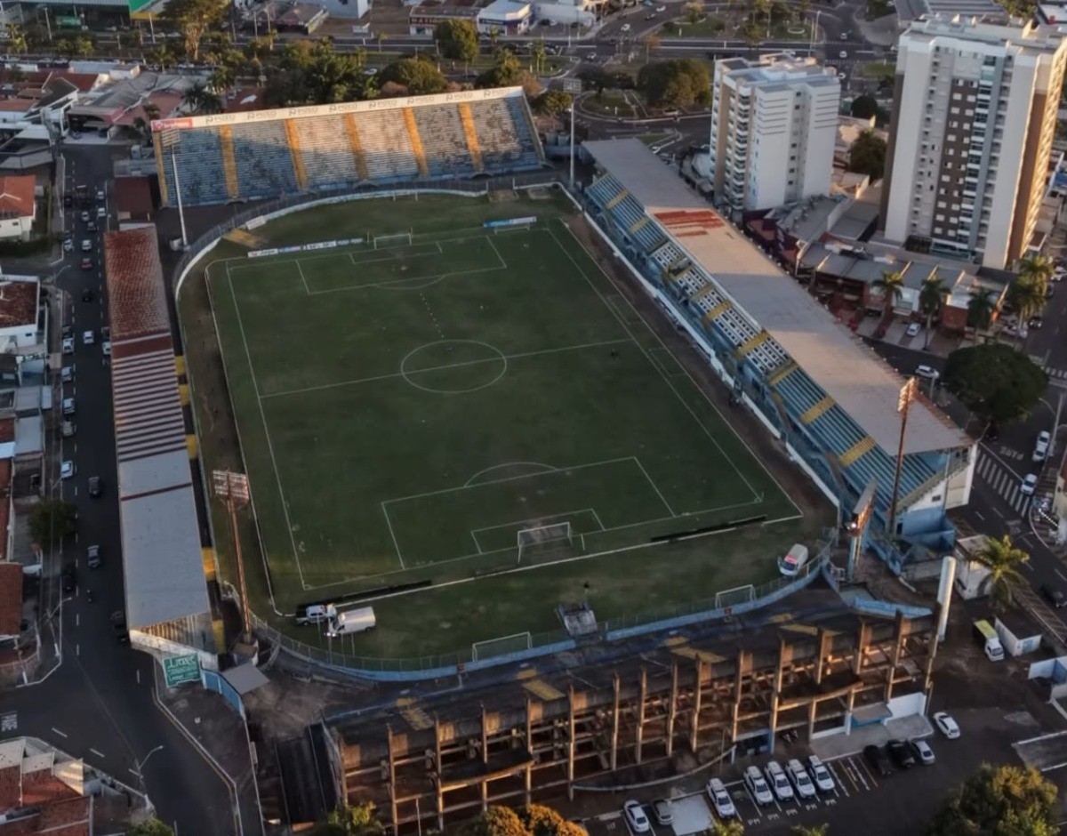 Estádio do Marília é interditado pela Federação Paulista