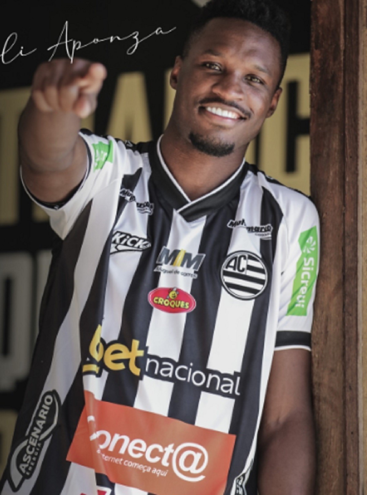 Wili Aponzá aparece no BID e pode estrear pelo Athletic; Gabriel Moysés deixa o clube